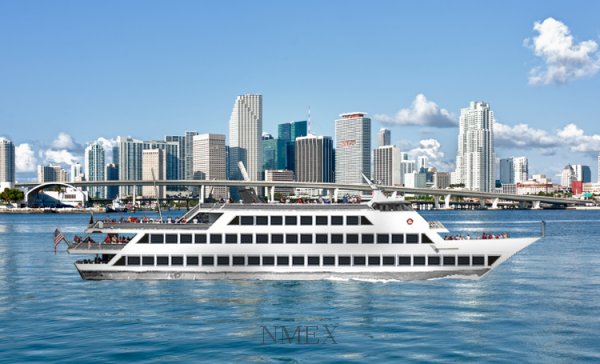 royalescapeboatcopy35