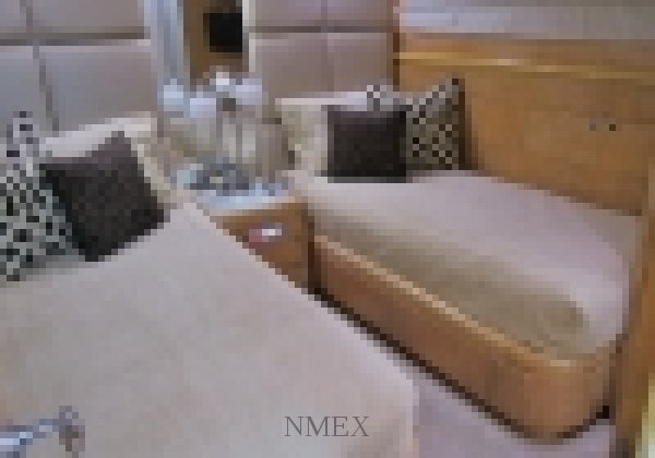 thumbs_95_versil_port_0139stitch15