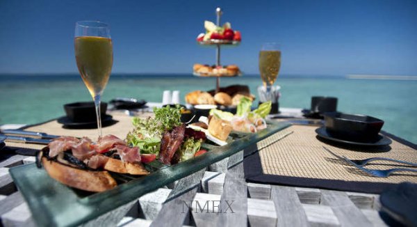 waldorfastoriamakdivesjpg1jpg2