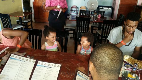 13921198_10206987676065942_6956346166390606669_n