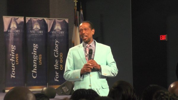 Family Genealogist Reflects on Family History