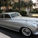 Silver Rolls Royce Silver Cloud