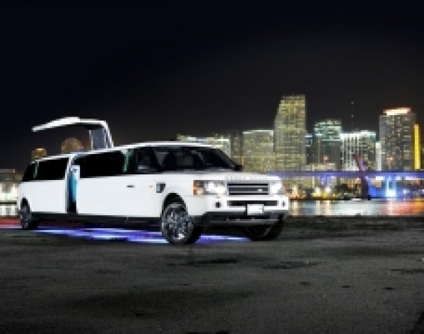 Range Rover Limo, Sports Limo, White Limo